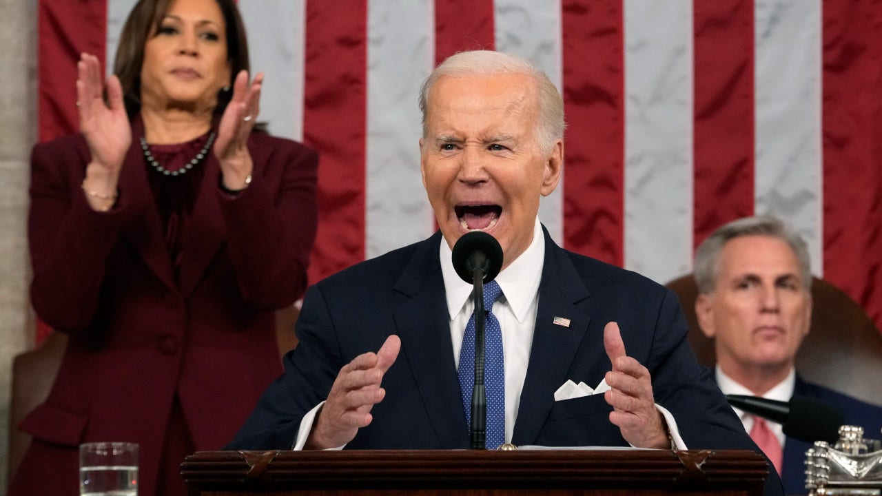 Read more about the article ‘Designated survivor’ chosen to protect line of succession during Biden’s SOTU