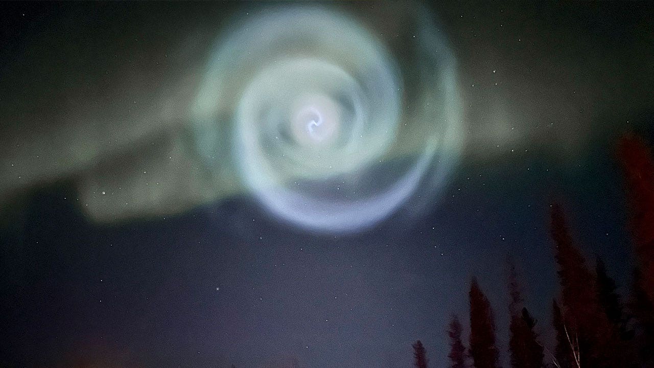 Odd spiral emerges amid Alaska’s northern lights