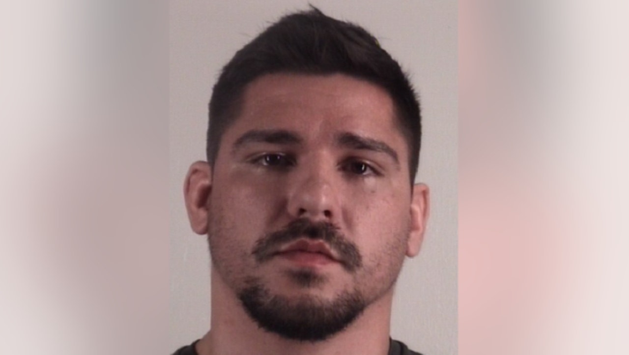 News :Texas high school coach arrested for relationship with 16-year-old student: police