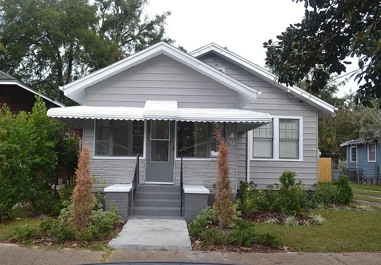 A photo of the Jacksonville home.