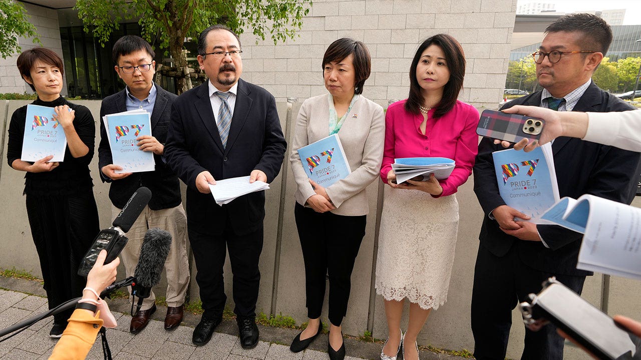 Japanese LGBTQ activists urge government to enact anti-discrimination law