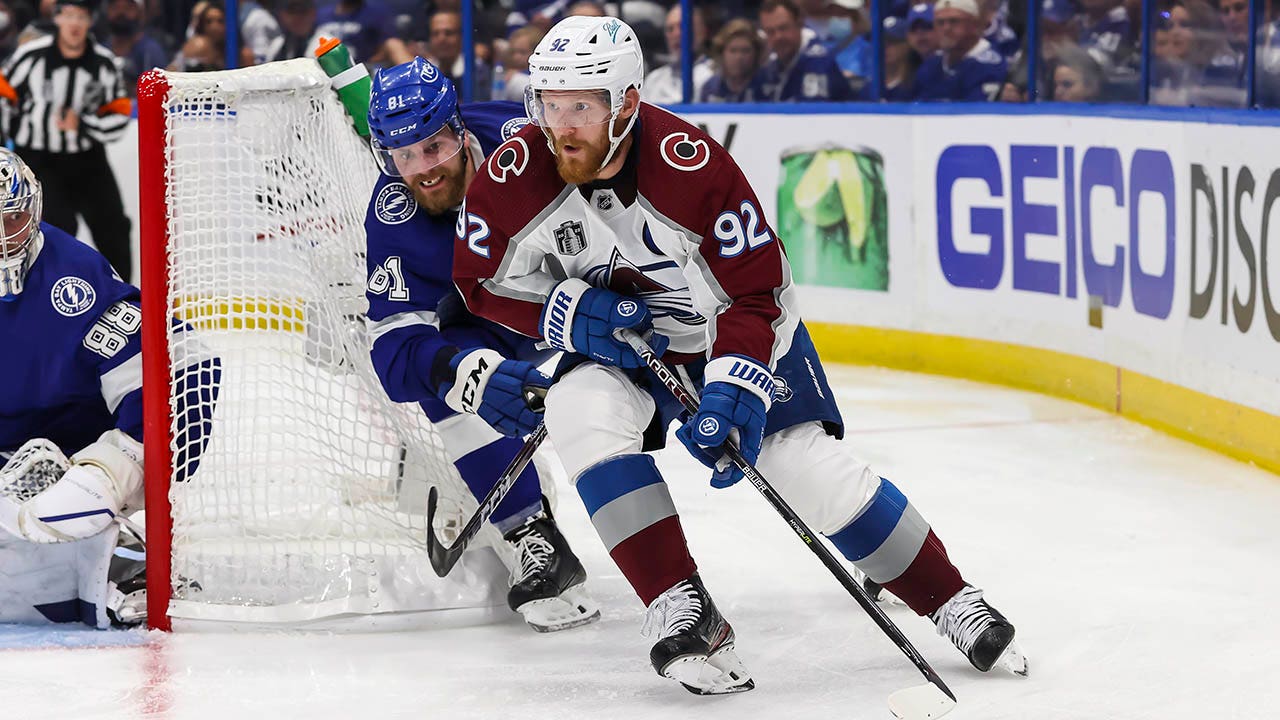 Avalanche's Makar missing second consecutive game with lower-body injury