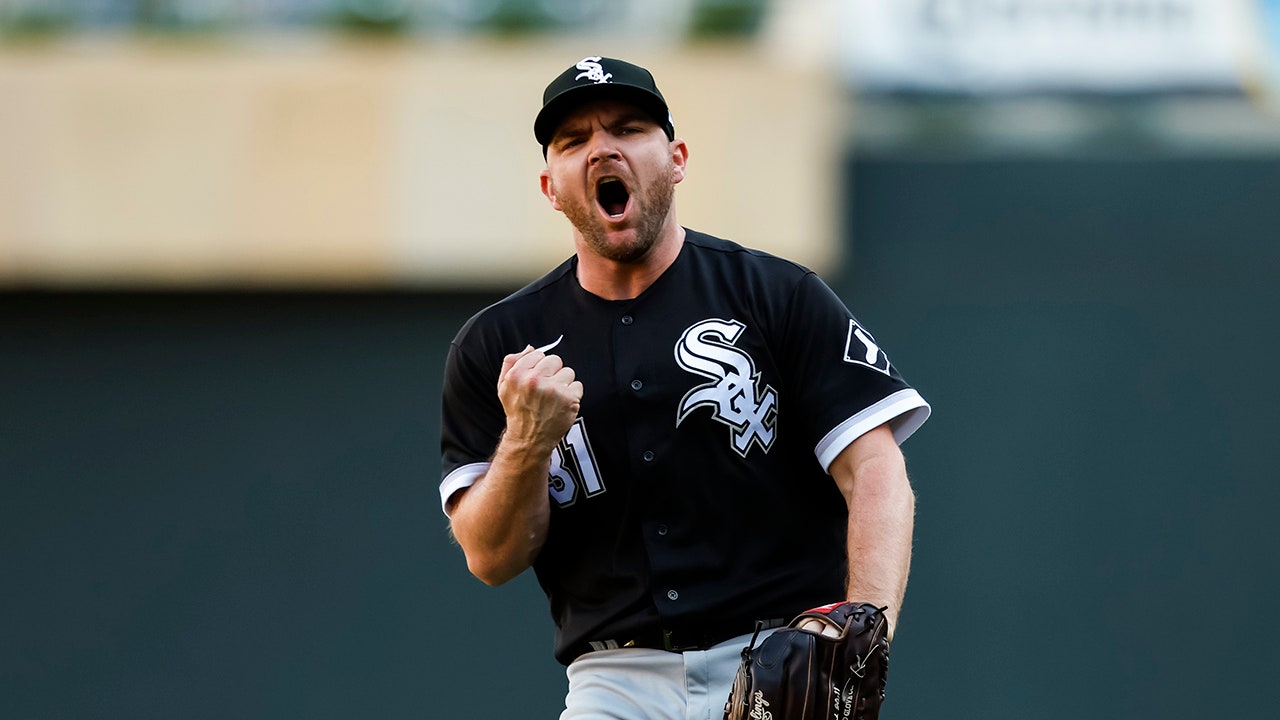 White Sox's Liam Hendriks dominates in first outing since becoming  cancer-free
