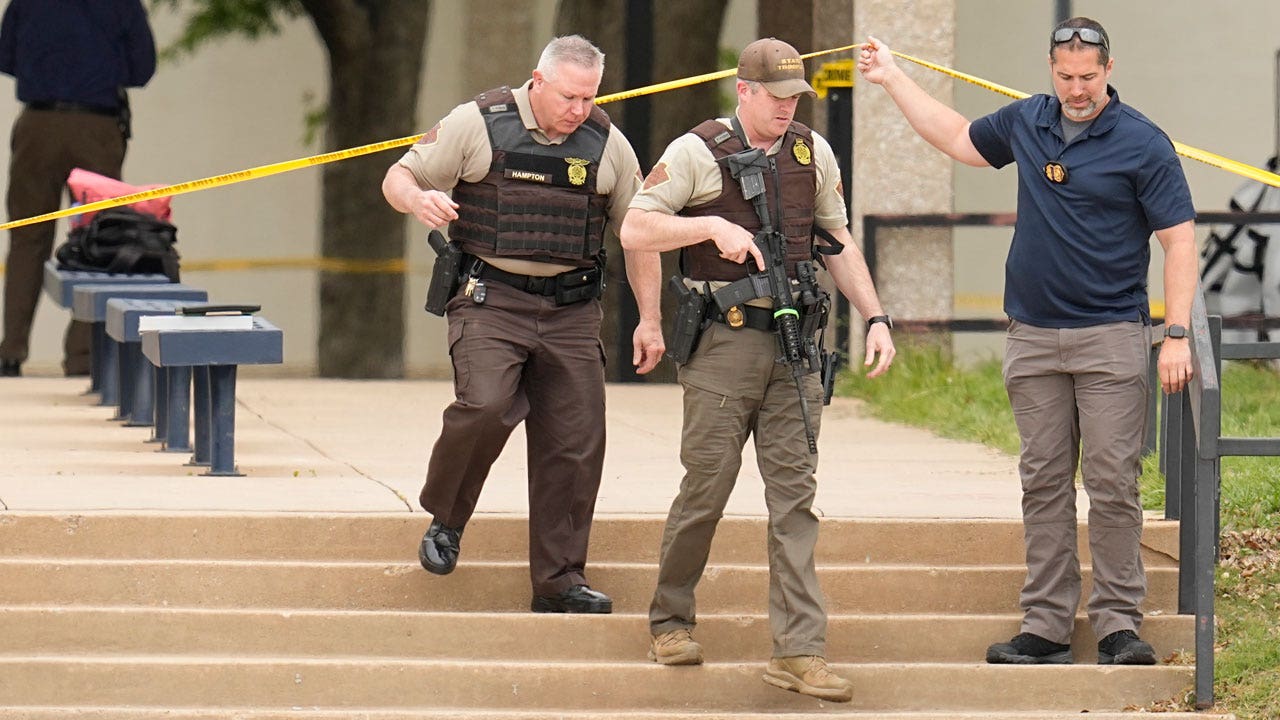 1 dead in shooting at Oklahoma's Rose State College
