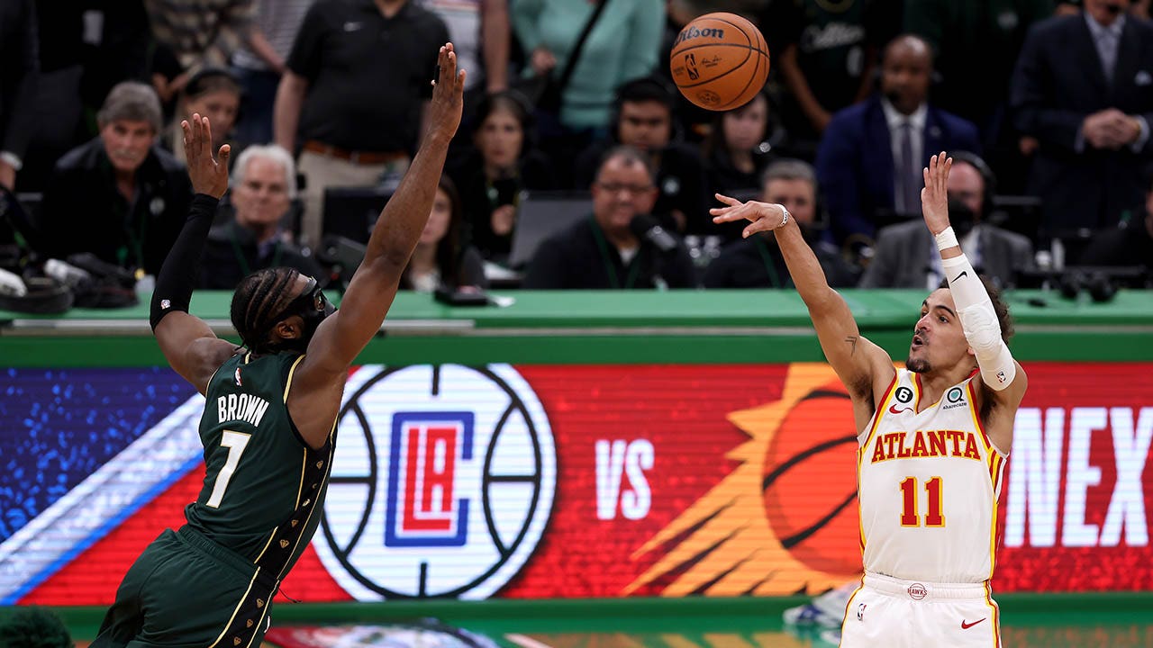 Trae Young’s clutch shot completes Hawks’ 13-point fourth quarter comeback to force Game 6 against Celtics