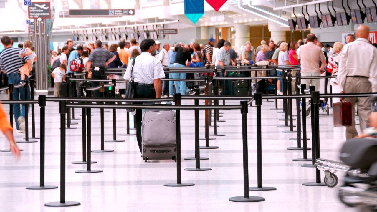 ORD and MDW Encourages Travelers to Use Facial Recognition