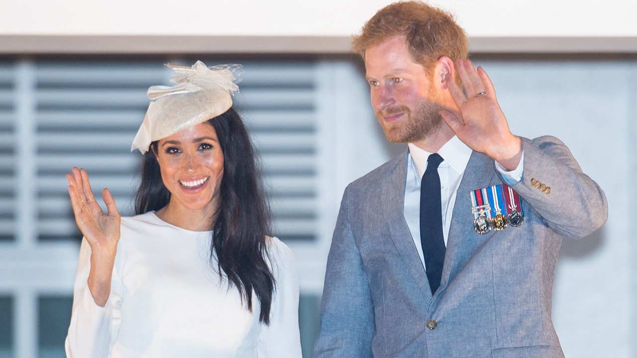 Before Meghan Markle, Prince Harry the struggling 'spare' was already considering a royal exit: experts