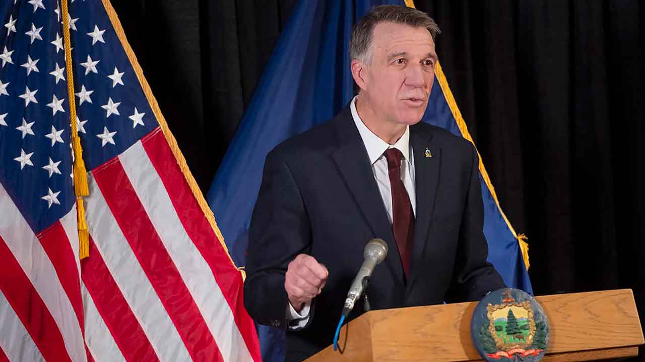 GOP Vermont Gov. greenlights legal protections for abortion pills
