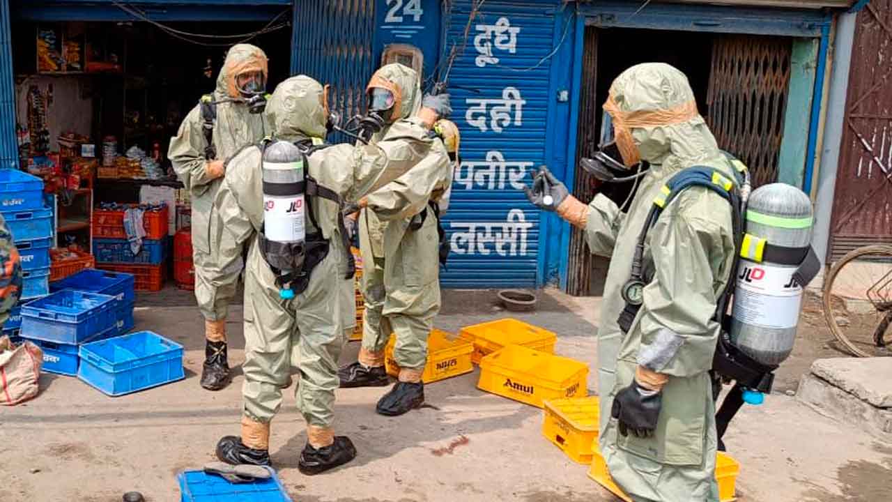 Gas leak in India kills 11, sends 4 others to the hospital