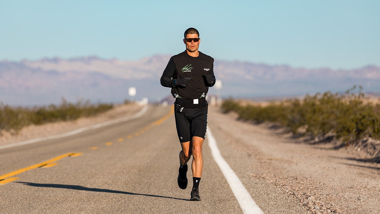 Running across America to fight cancer: UK man runs 50 miles per day from LA to NYC in mom’s memory