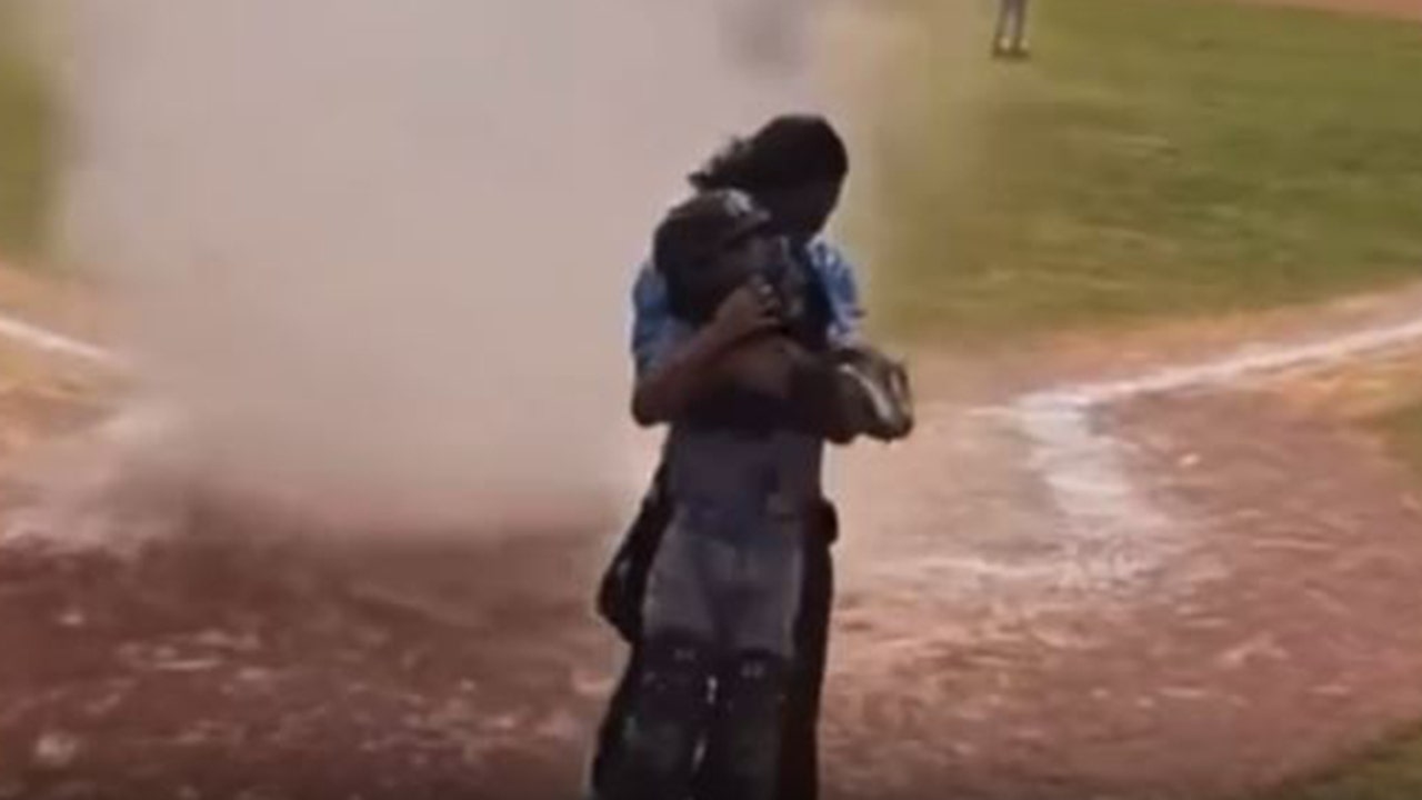 Umpire pulls child out of dust devil during youth baseball game: ‘You saved his life’