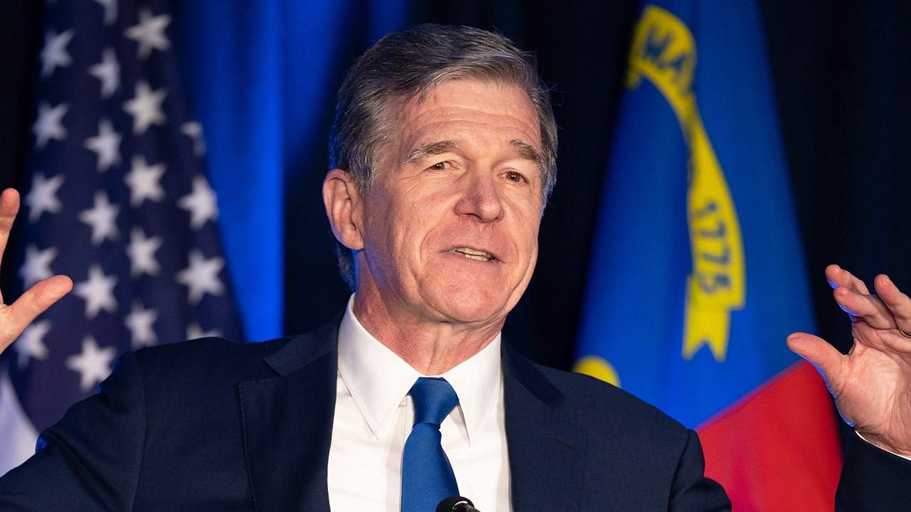 Read more about the article North Carolina Gov. Cooper vetoes bill that would have required more juveniles to be tried as adults