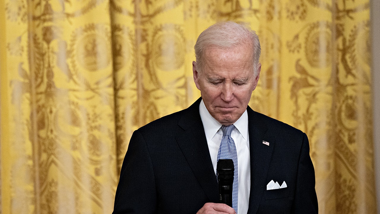 Democrats, Republicans criticize Biden for sending 1,500 troops to the US-Mexico border: ‘Unacceptable’