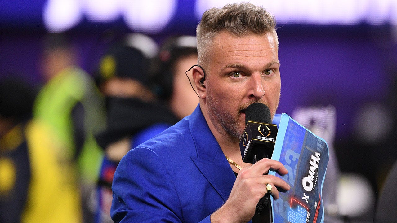Pat McAfee claims he was ‘canceled by both parties’ amid Aaron Rodgers-Jimmy Kimmel drama