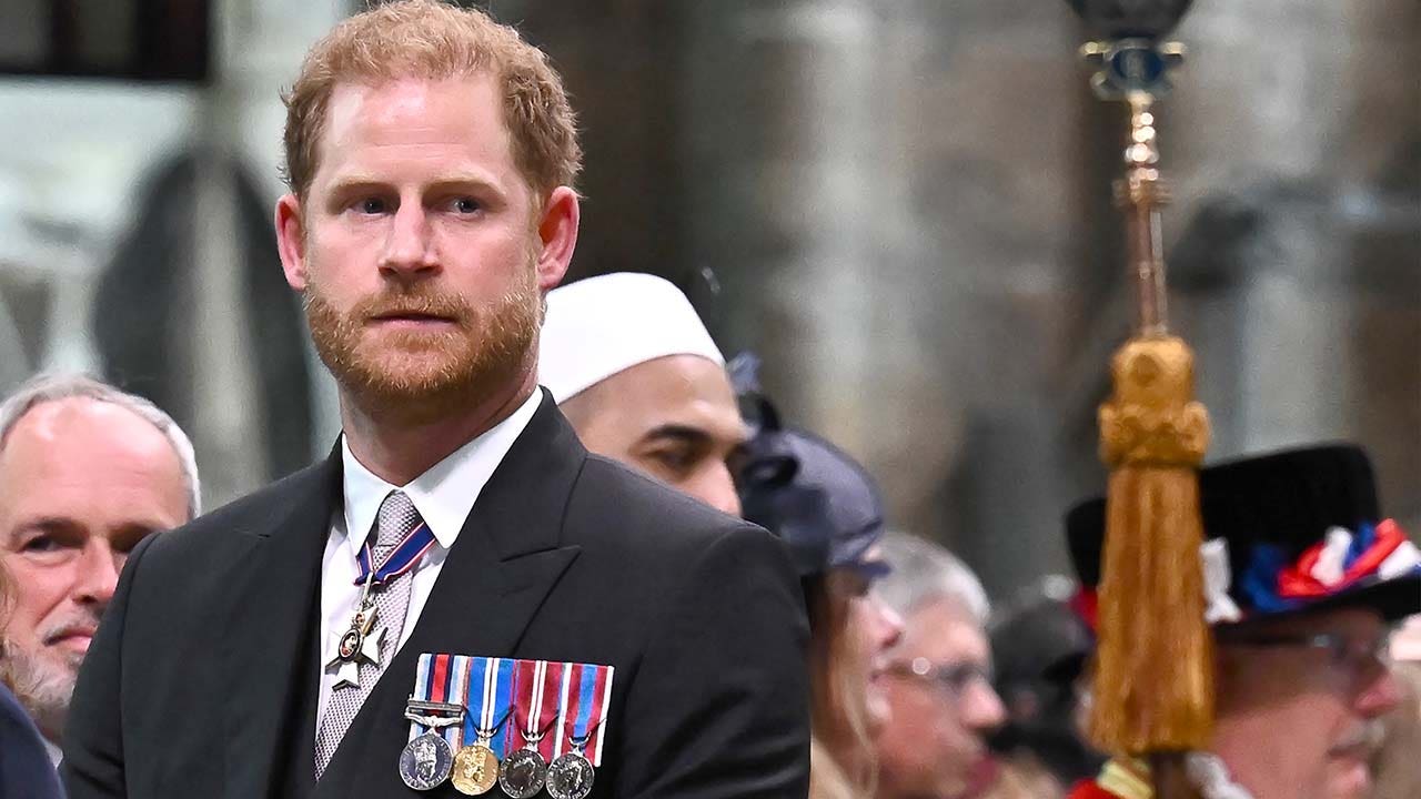Prince Harry continues to slight King Charles with 'heartless' behavior: expert