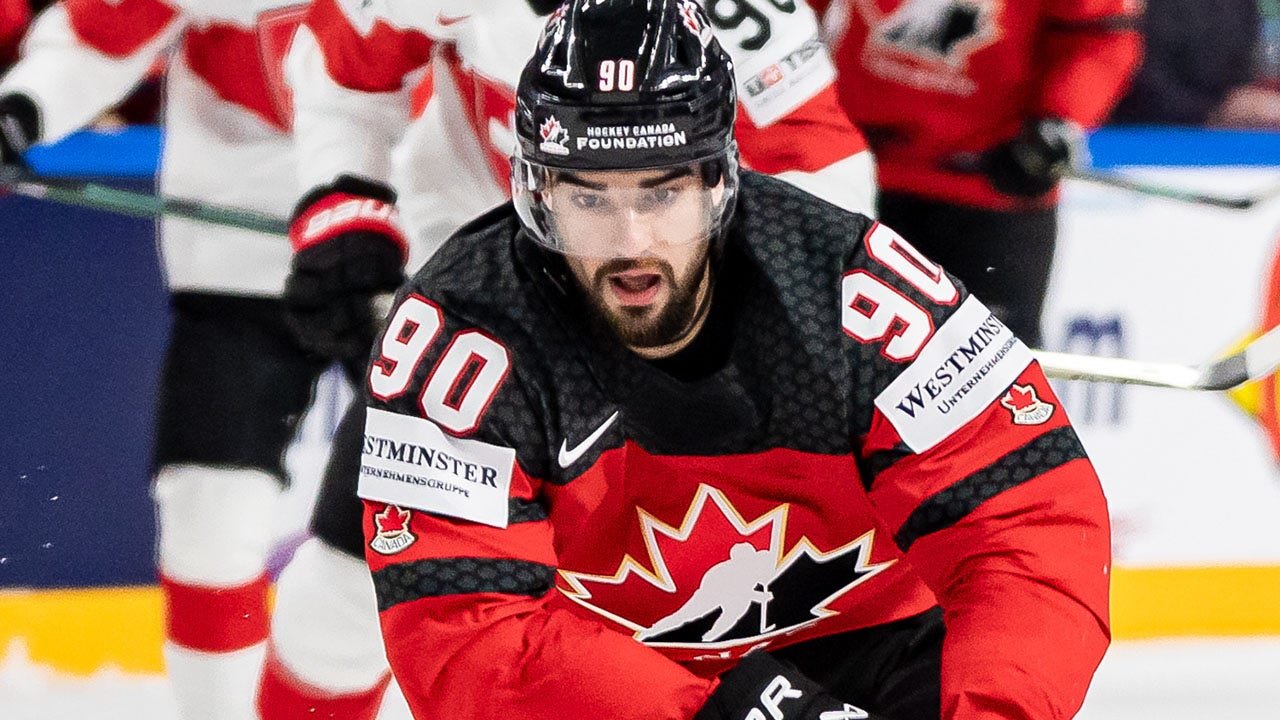 Team Canada's Joe Veleno stomps on opponent's ankle in battle for puck: 'That's beyond dirty'