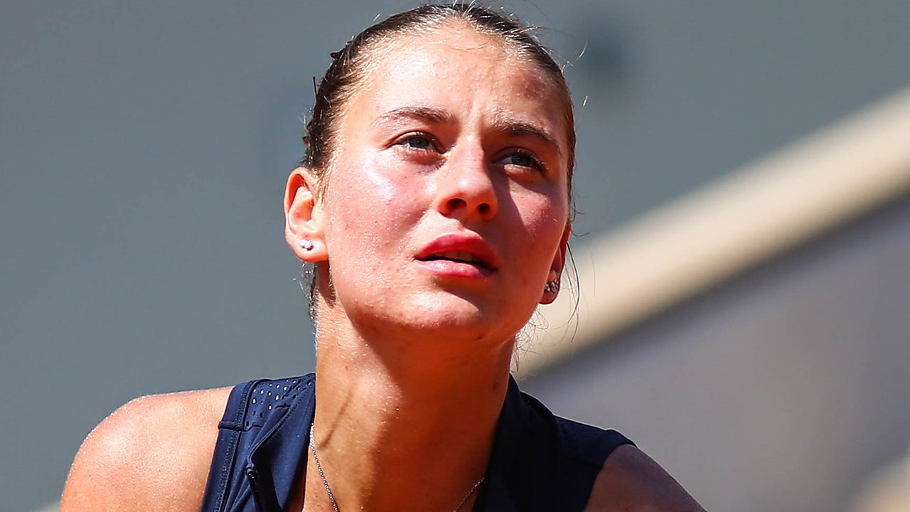 Ukrainian tennis player Marta Kostyuk booed at the French Open after ...