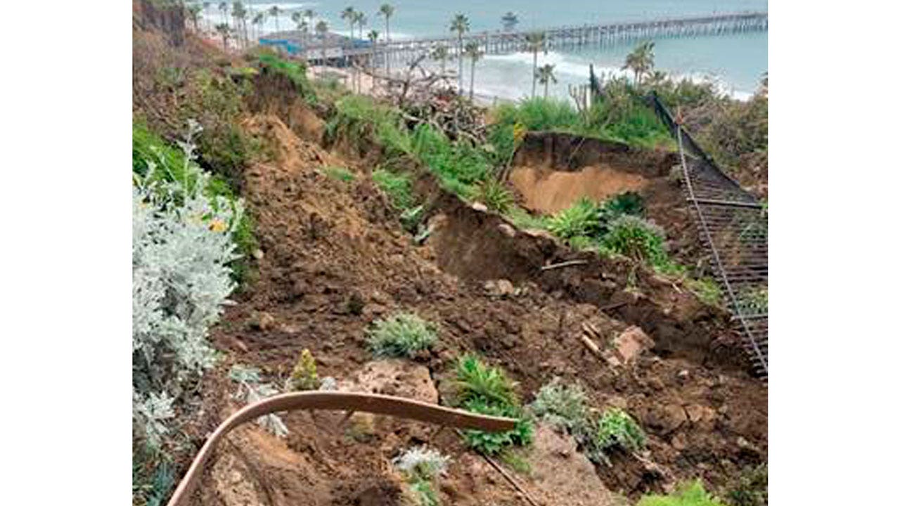 Rail service restored after landslide damage in southern California coastal city