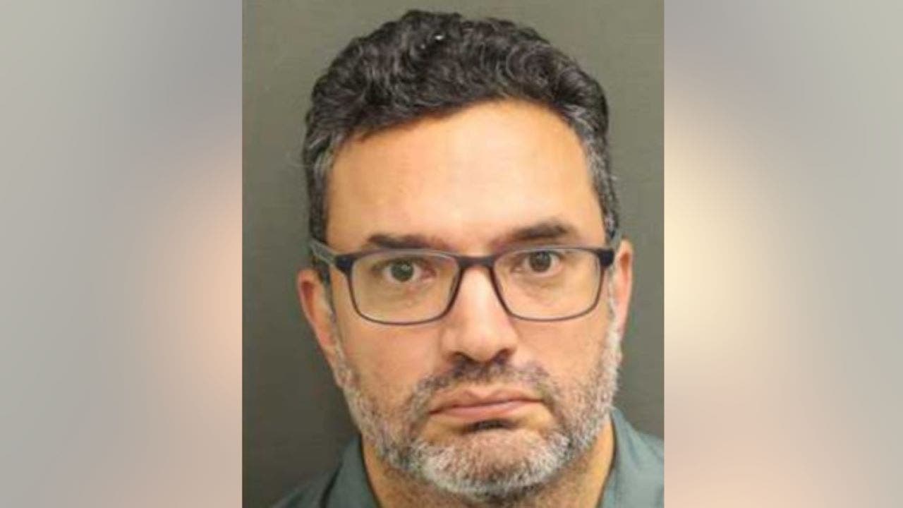 Florida middle school teacher accused of filming students, touching them inappropriately: police