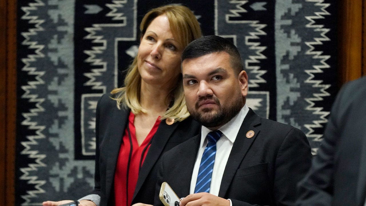 AZ House Democrat leader Andrés Cano to resign to attend Harvard