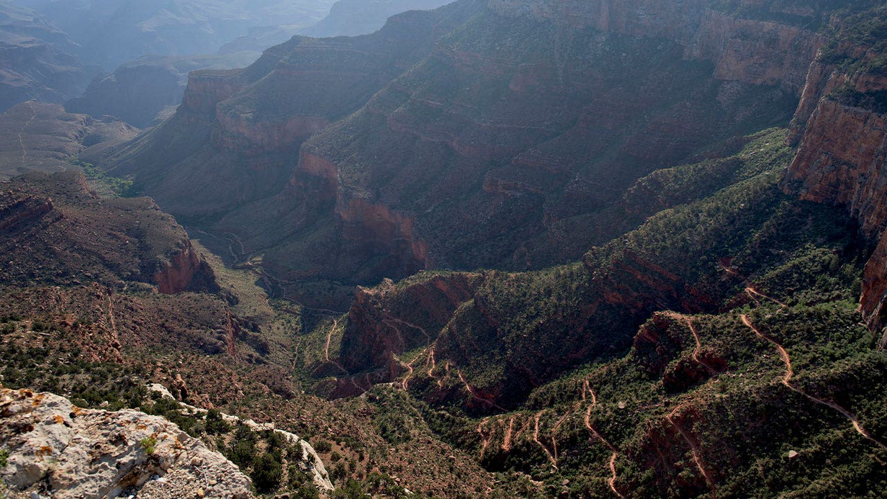 Indiana woman dies in Grand Canyon while trying to hike to the Colorado River and back in a day