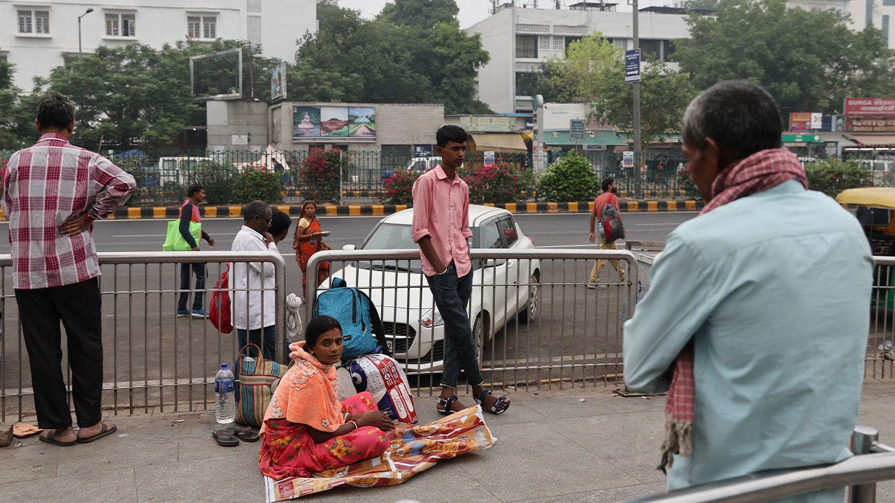 India builds more hospitals to accommodate growing population, but doctors remain in short supply