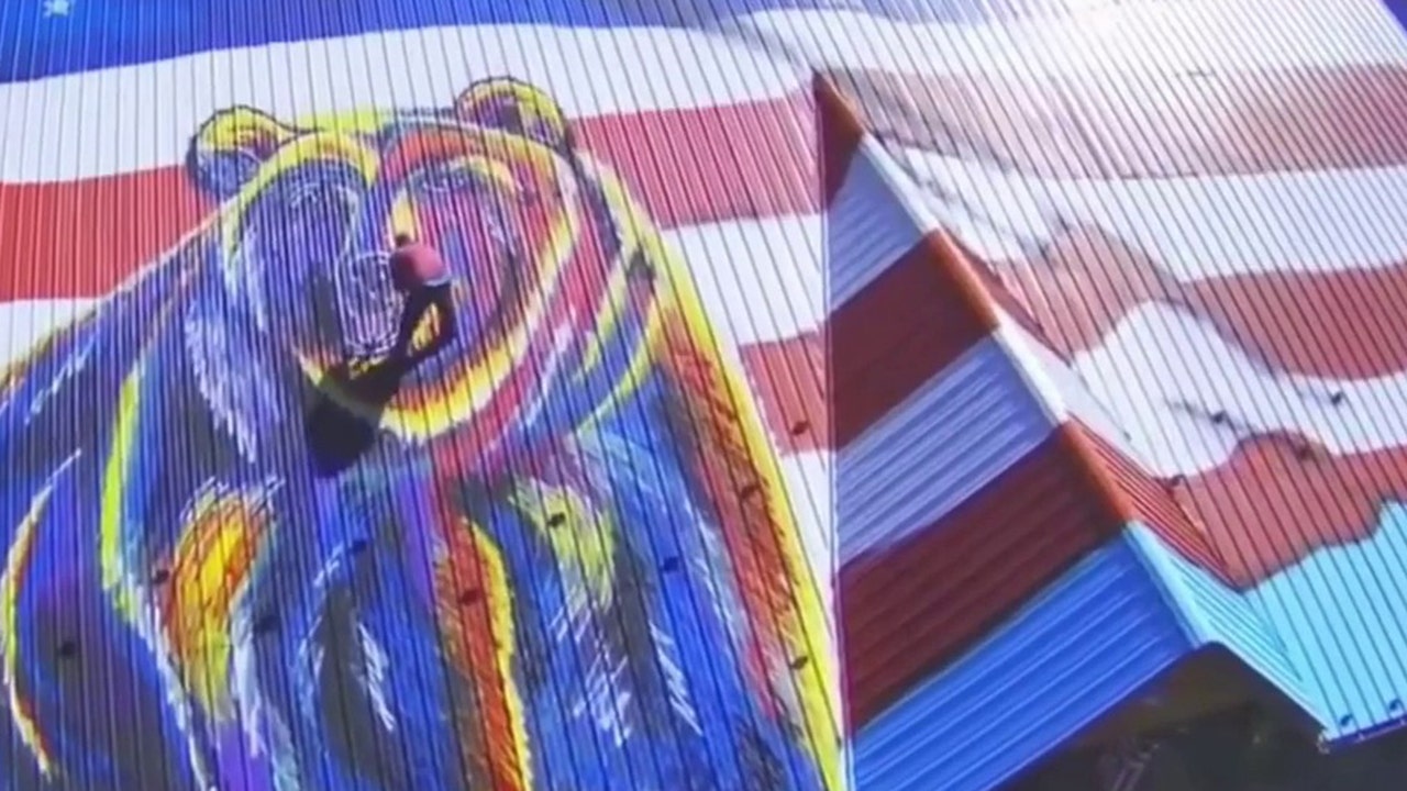 Indiana man paints massive American flag mural on roof of hardware store: ‘A lot of pride’