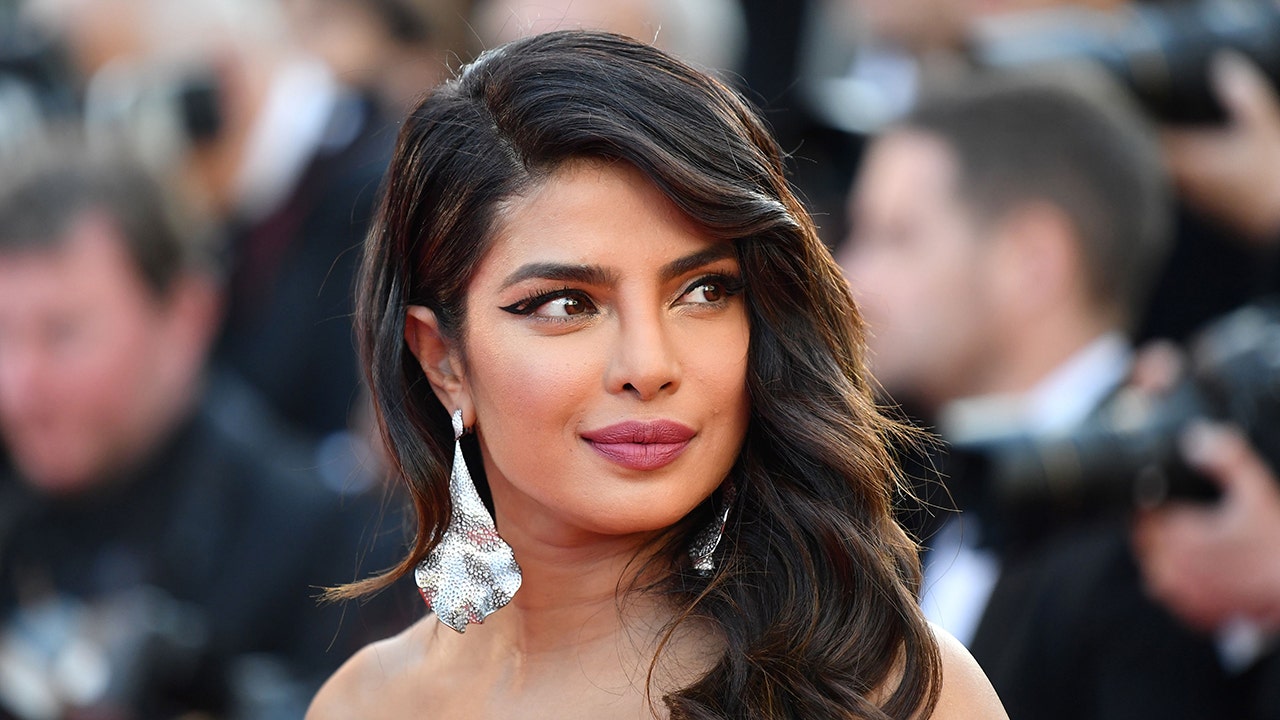Priyanka Chopra fell into ‘deep depression’ after surgery left her nose botched