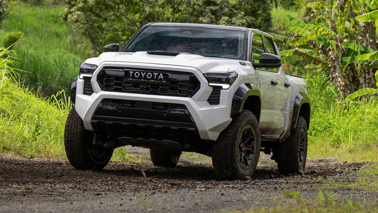 All New 2024 Toyota Tacoma Revealed As A Hybrid Trailhunter