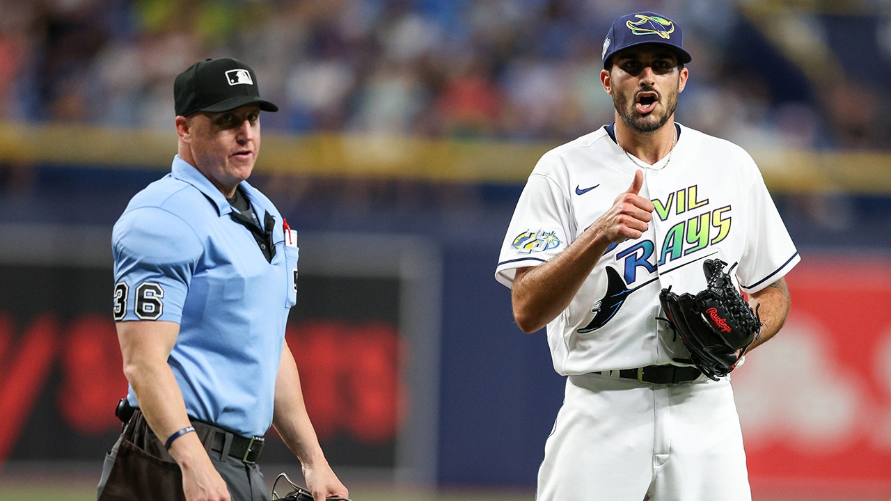 Tampa Bay Rays Pitcher Zach Eflin delivers a pitch to the plate News  Photo - Getty Images