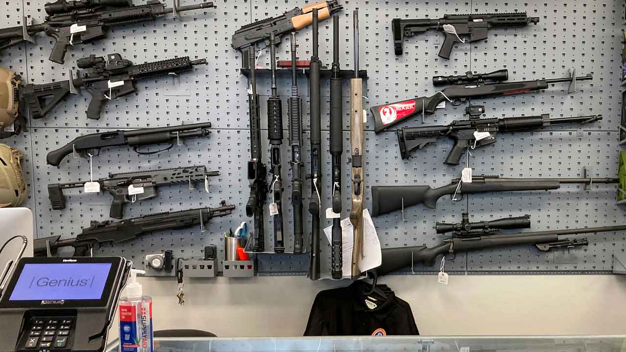 Federal trial over OR voter-approved gun control measure begins in Portland