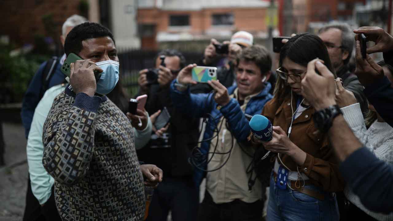 Relatives of 4 Amazon plane crash survivors fight for custody as the resilient siblings remain hospitalized