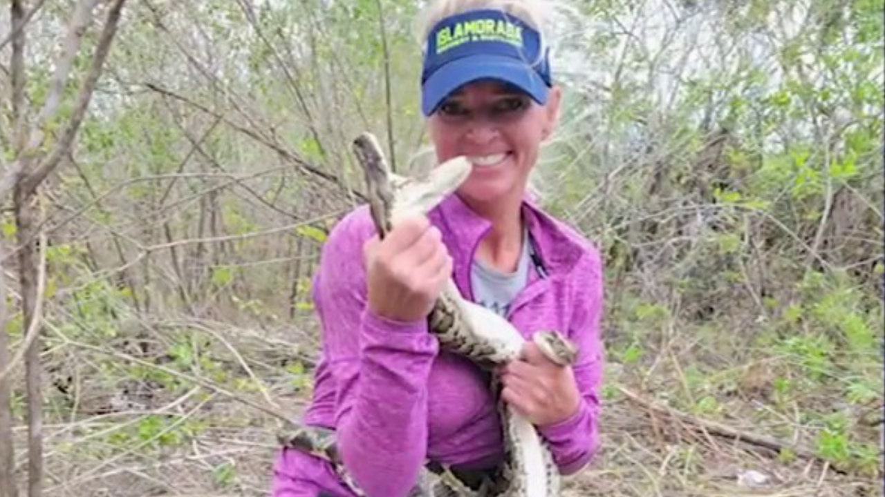 Former real estate professional Amy Siewe joins the fight against the growing python problem in Florida