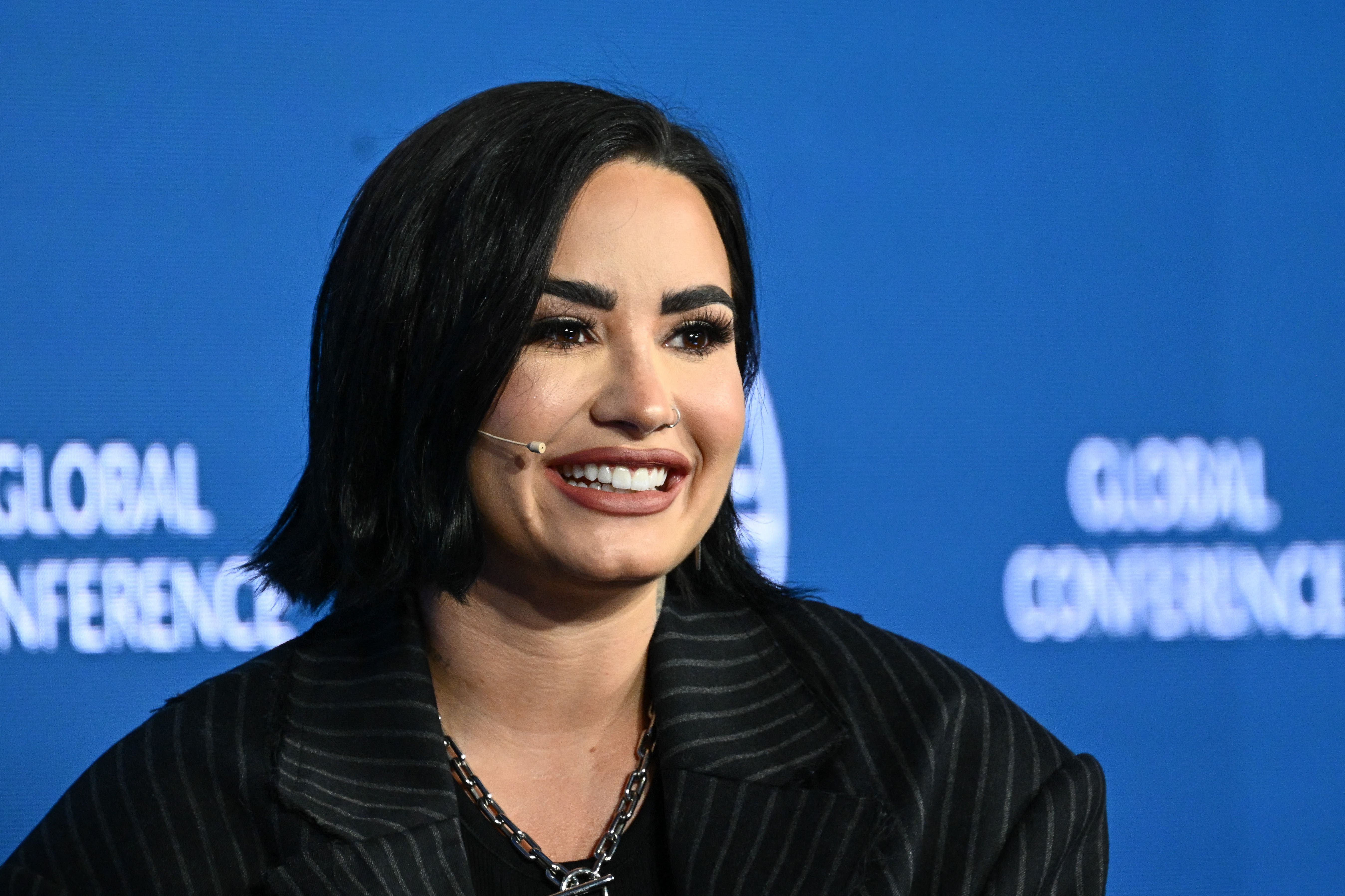 Demi Lovato reveals why using they/them pronouns was 'absolutely ...