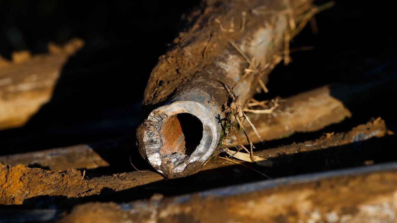 Rhode Island lawmakers approve bill to replace lead pipes across the state