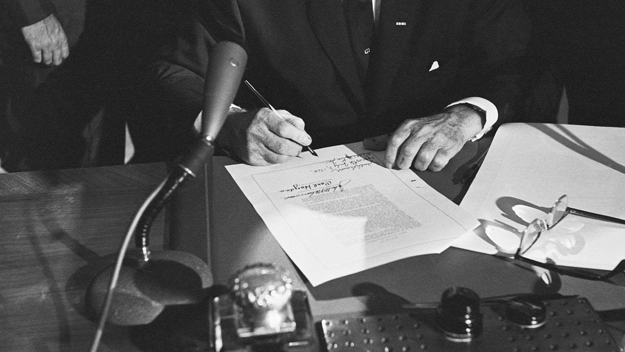 On this day in history, July 2, 1964, President Johnson signs 'sweeping' Civil Rights Act | Fox News