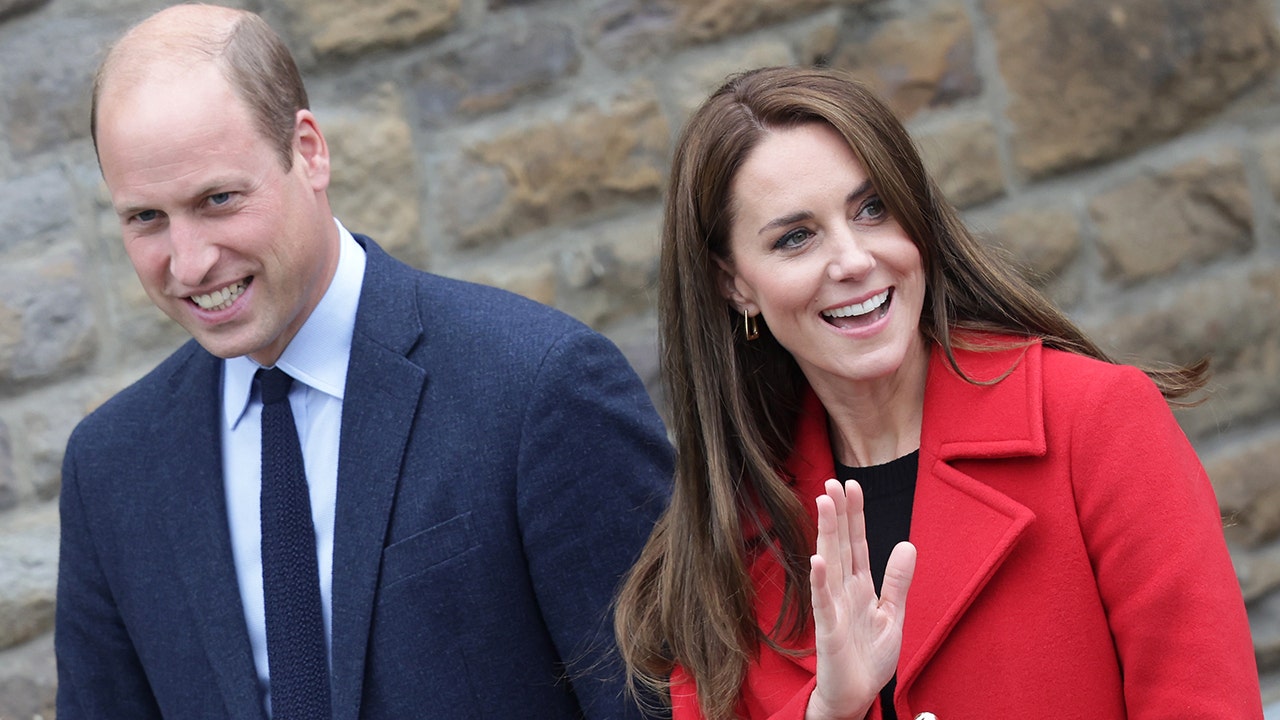 Prince William and Kate Middleton offer to replace stolen items from a Welsh church. (Getty Images)