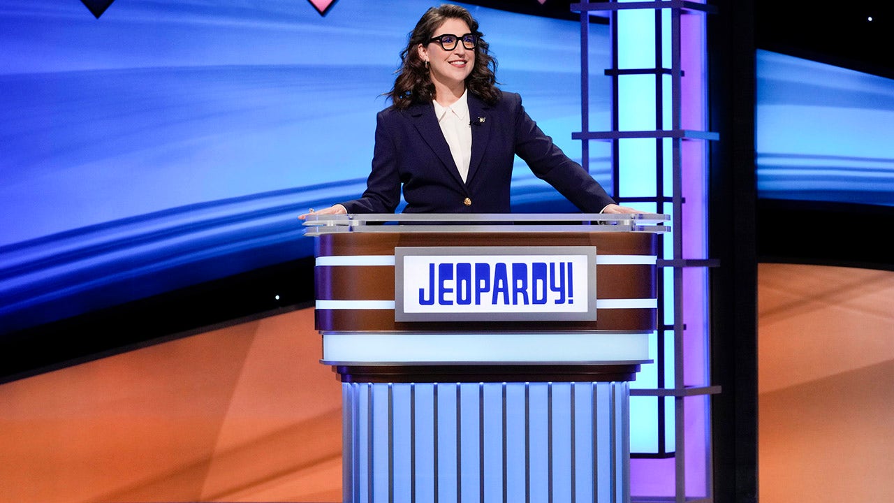 Fans of ‘Jeopardy!’ criticize new category as contestants struggle during “disastrous” episode