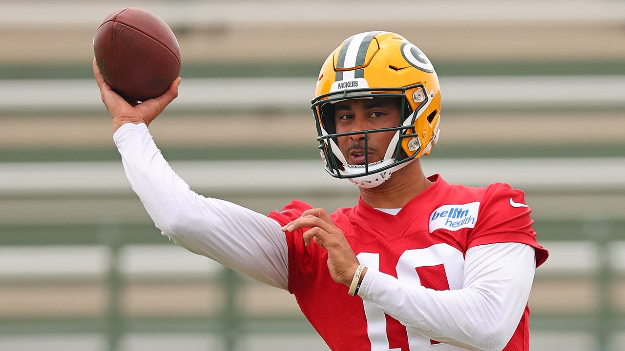 Packers: Jordan Love era to begin with 2023 Week 1 game in Chicago vs. Bears