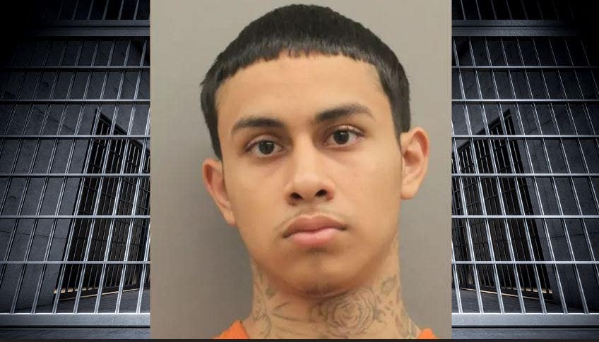 Texas man, 22, sentenced for murder he committed after removing ankle monitor