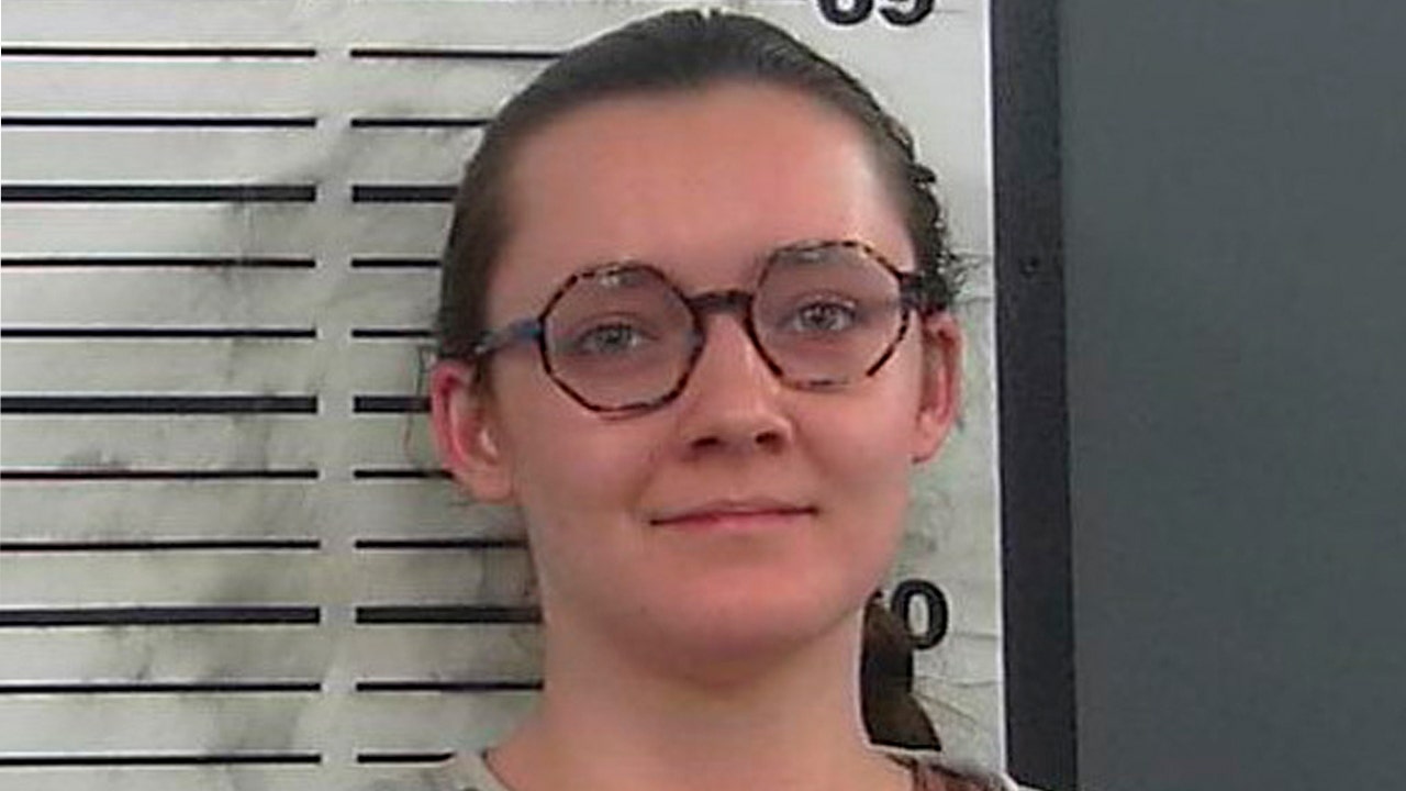 Wyoming woman accused of setting fire to state's only full-service abortion clinic entering plea