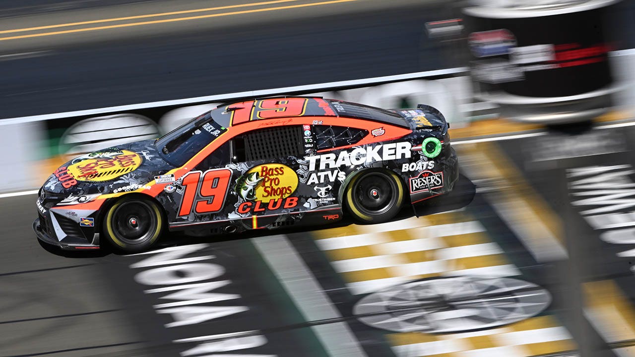 Martin Truex Jr conquers Sonoma for fourth time in his career Fox News