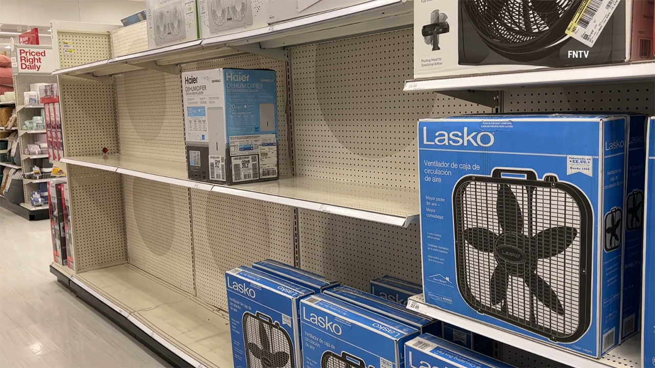 New York stores see air purifiers sell out, school teachers told to stay home amid hazardous air quality