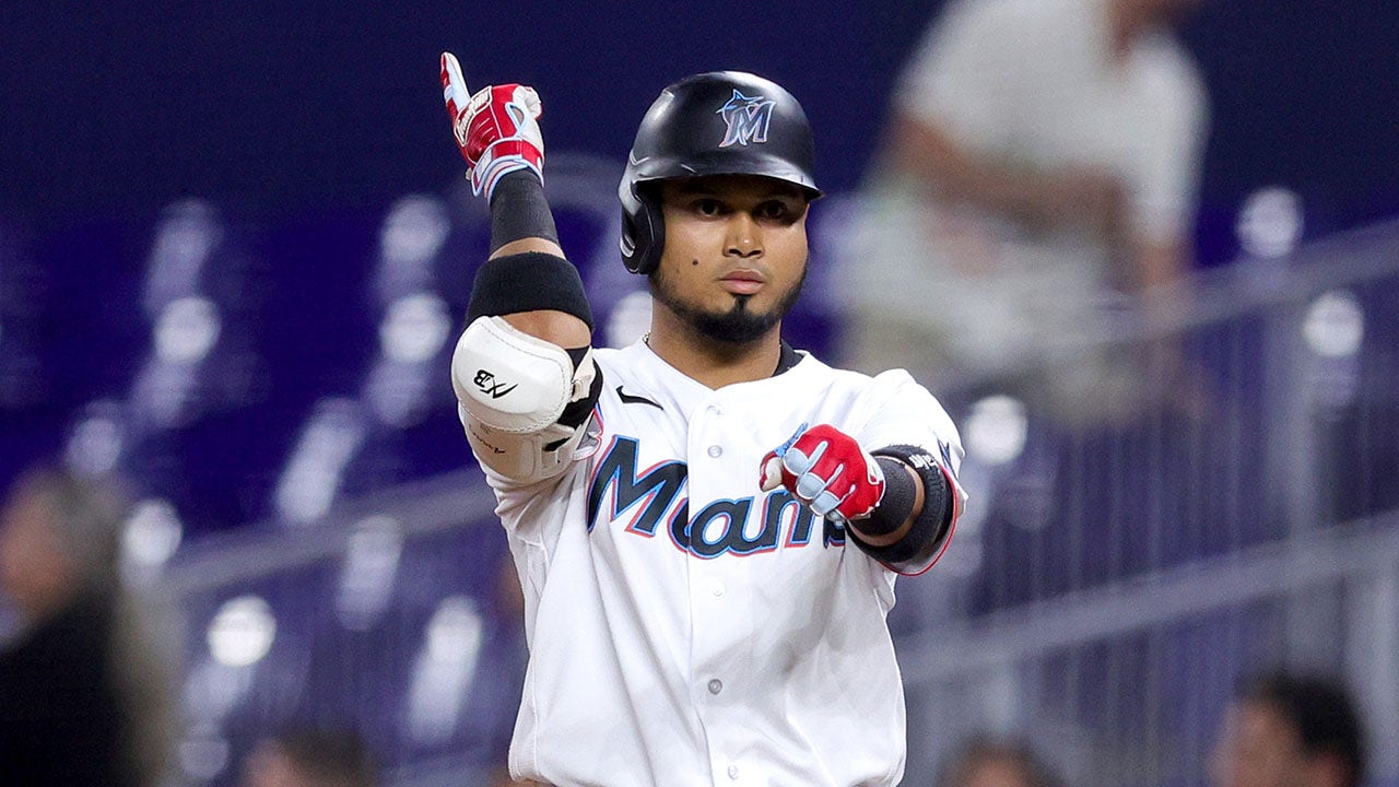 Marlins’ Luis Arraez hitting .401, puts him in company of feat last accomplished in 2008