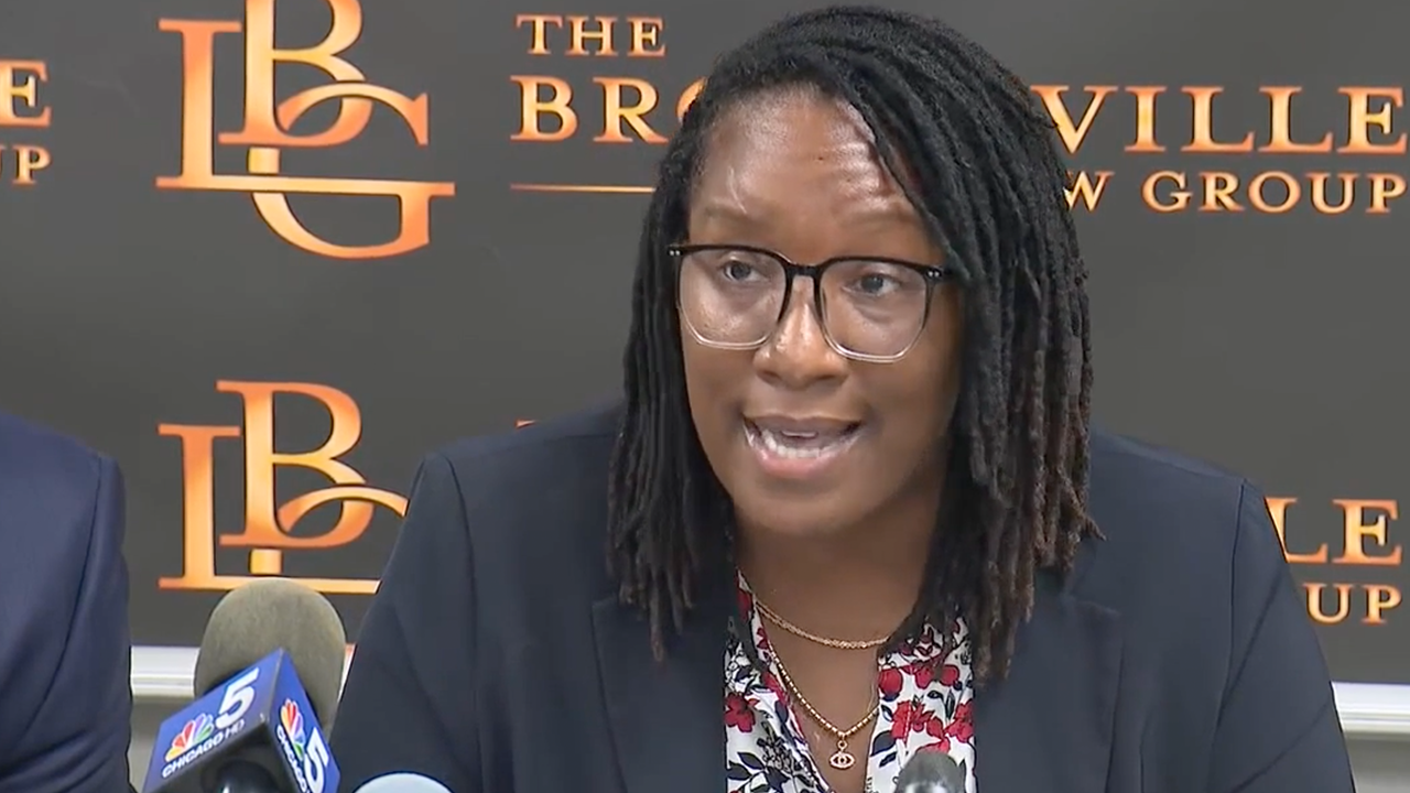 Concealed carry holder sues Chicago, police after murder charges filed: 'Totally unnecessary'
