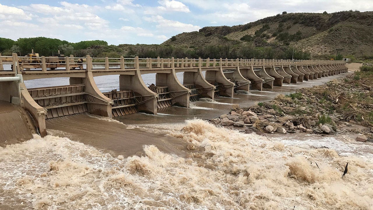 New Mexico lawmakers warn leaving farmland unplanted won’t settle fight over Rio Grande water use