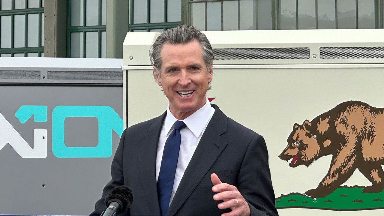 New California budget plan to cover state’s  billion deficit without touching state reserves