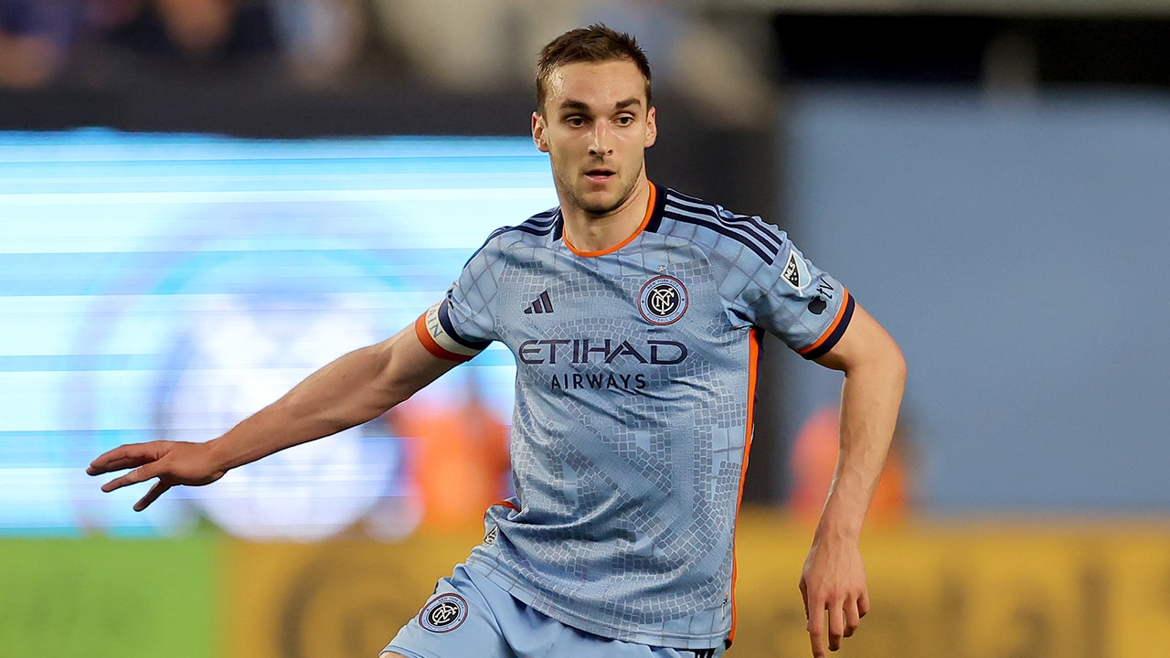 NYCFC captain James Sands confronts fan after ‘f—ing disrespectful’ comments