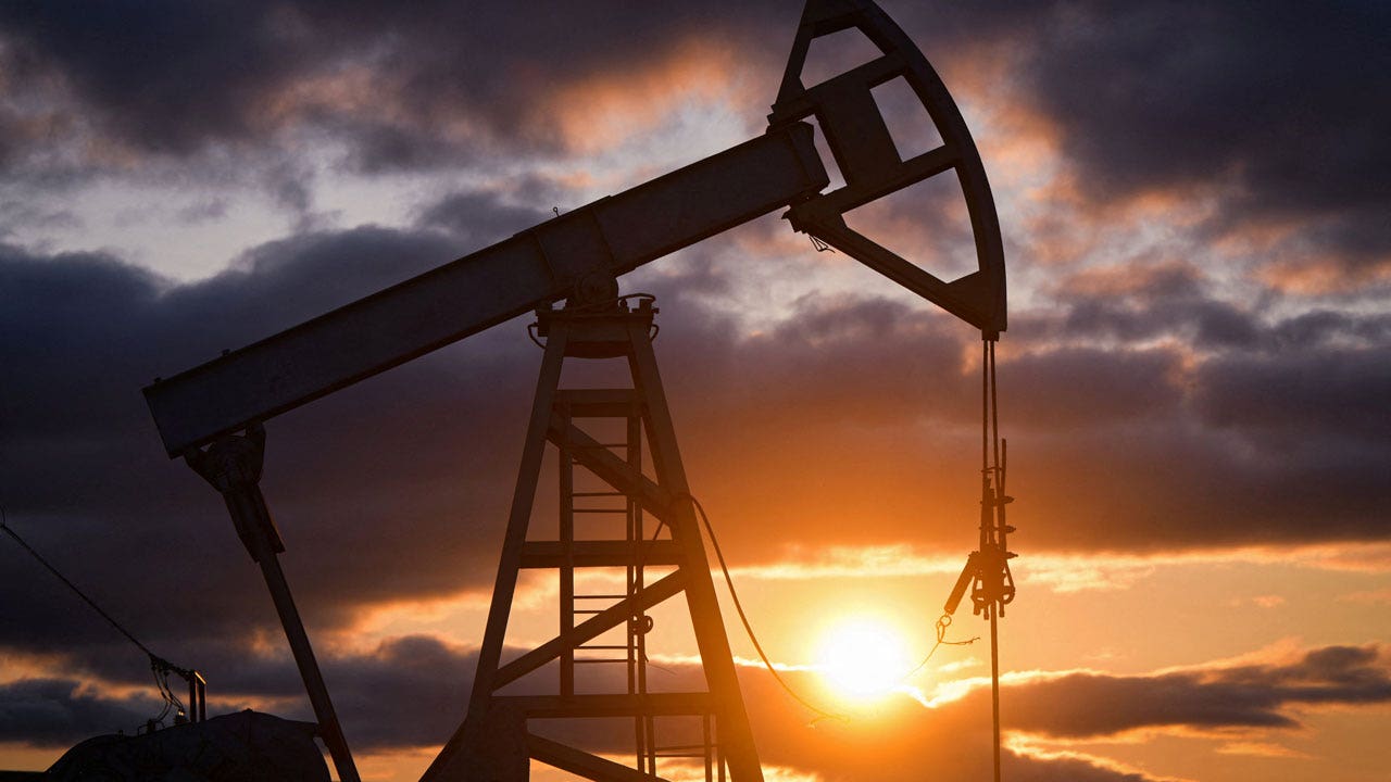 Chinese lending rate cut generates 3% oil price hike