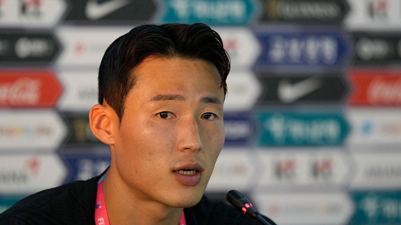 South Korea's national soccer team picks Son Jun-ho despite his detention in China